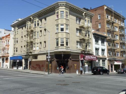 300 Hyde Street,San Francisco,California,United States 94109,Apartment,Hyde Street,1325