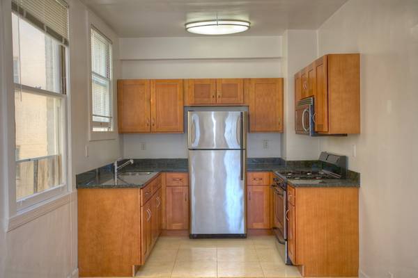 1735 Van Ness Avenue, San Francisco, California, United States 94109, 2 Bedrooms Bedrooms, ,2 BathroomsBathrooms,Apartment,Two Bedroom,Van Ness Avenue,1449