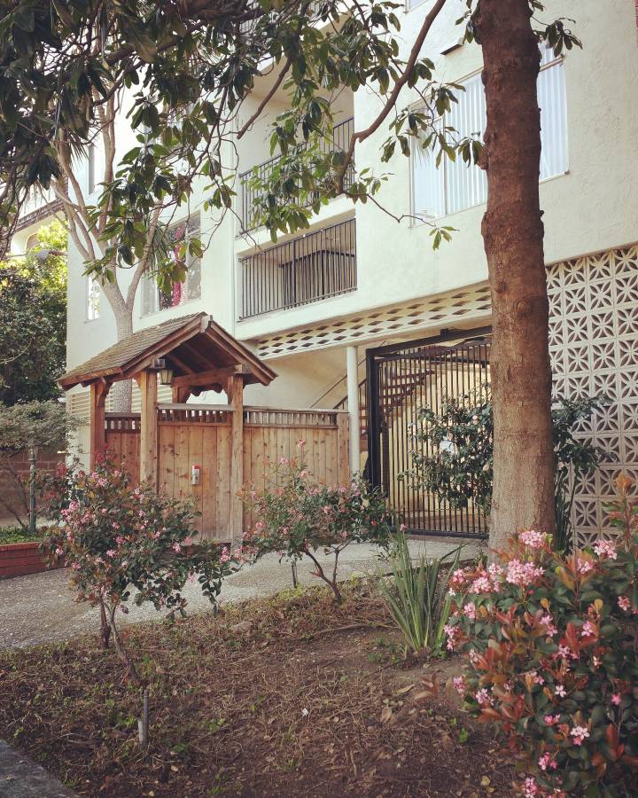 400 Orange Street, Oakland, California, United States, 1 Bedroom Bedrooms, ,1 BathroomBathrooms,Apartment,One Bedroom,Orange Street,1651