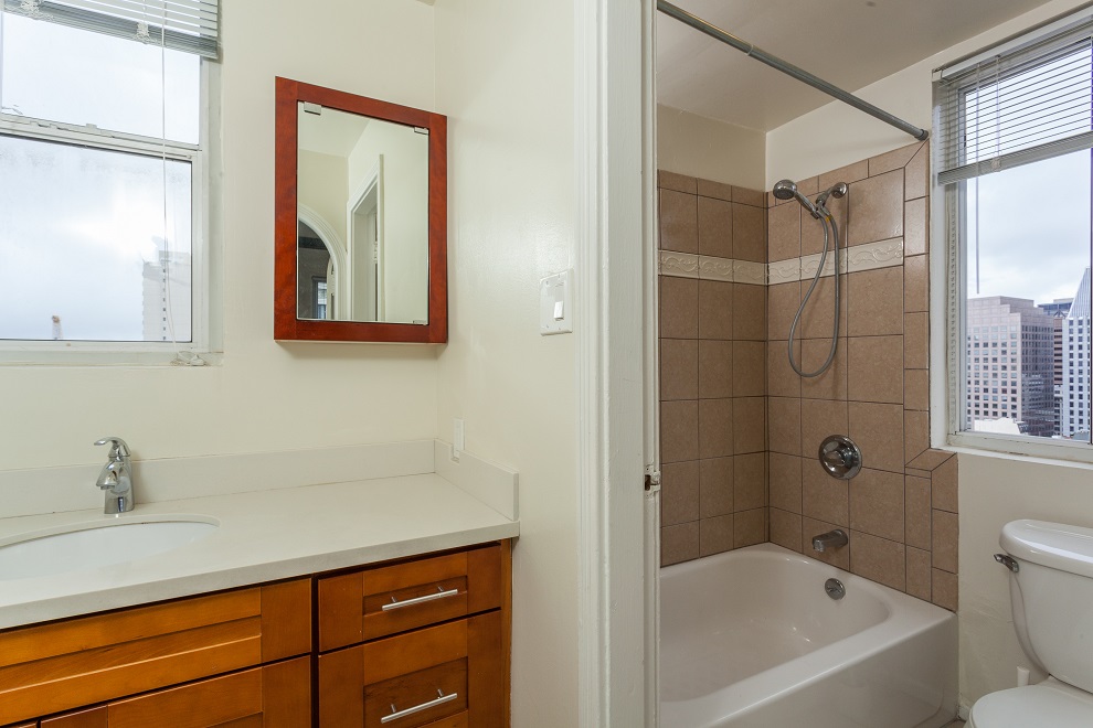 770 California Street, San Francisco, California, United States 94108, 1 Bedroom Bedrooms, ,1 BathroomBathrooms,Apartment,One Bedroom,California Street,1656