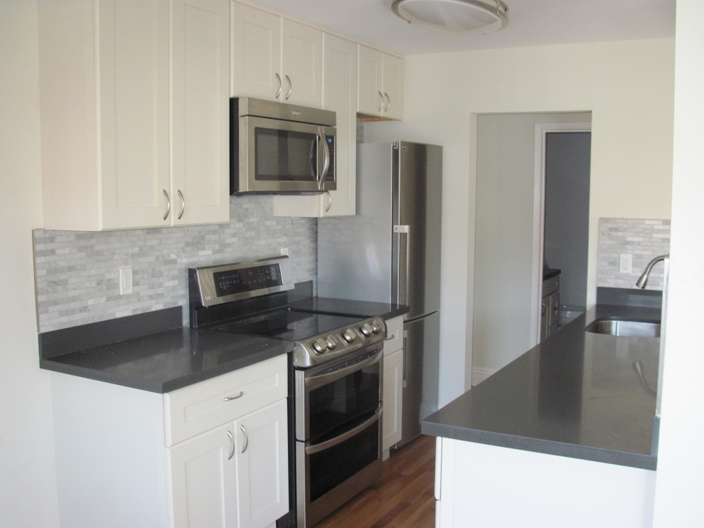 1470 Alice Street, Oakland, California, United States 94612, 2 Bedrooms Bedrooms, ,1 BathroomBathrooms,Apartment,Two Bedroom,Alice Street,1707