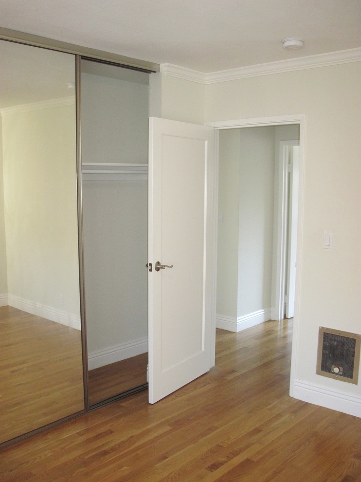 1470 Alice Street, Oakland, California, United States 94612, 2 Bedrooms Bedrooms, ,1 BathroomBathrooms,Apartment,Two Bedroom,Alice Street,1707
