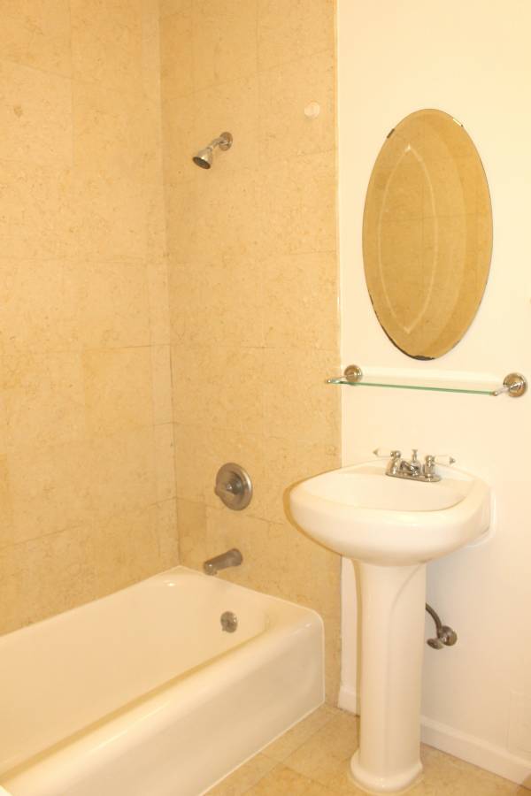 1735 Van Ness Avenue, San Francisco, California, United States 94109, ,1 BathroomBathrooms,Apartment,Studio,Van Ness Avenue,1717