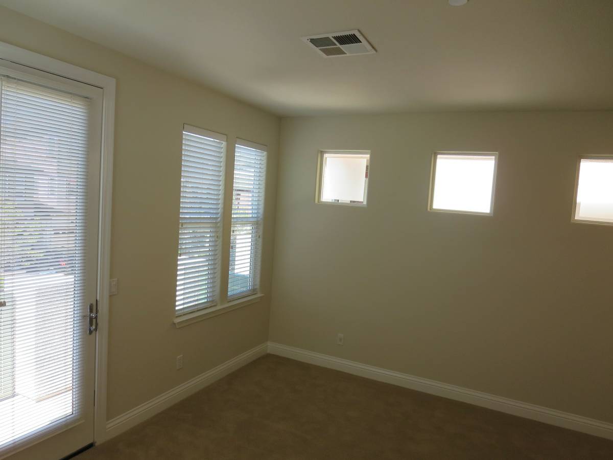 4026 Calloway, Santa Rosa, California, United States 95409, 3 Bedrooms Bedrooms, ,3 BathroomsBathrooms,Apartment,Three Bedroom,Calloway,1775