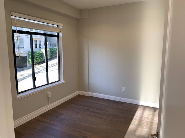 900 Chestnut St., San Francisco, California, United States 94109, 2 Bedrooms Bedrooms, ,Apartment,Two Bedroom,Chestnut St.,1869